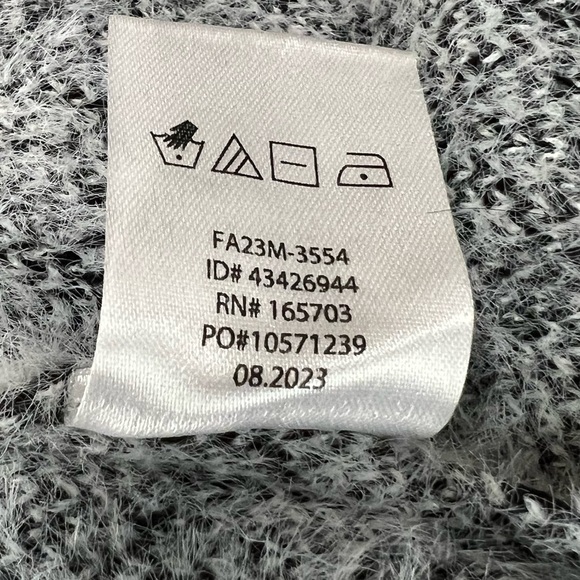 Calligraphie Black and White Fuzzy Chevron Open Cardigan Size M - Picture 6 of 8